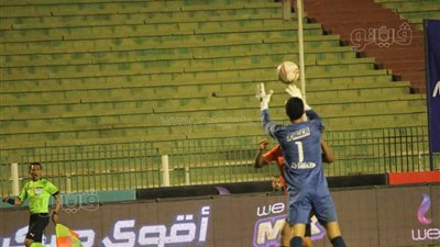 الشناوي يغادر لقاء الأهلي والبنك الأهلي وعلي لطفي بديلا |فيديو