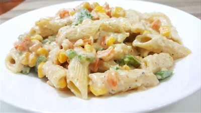 طريقة عمل المكرونة بالوايت صوص.. بخطوات بسيطة وزي المحلات