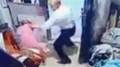 نتائج مواجهة بطلة فيديو الضرب بشومة بالمتهم