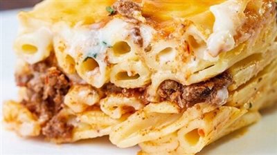 طريقة عمل المكرونة بالبشاميل باللحم المفروم