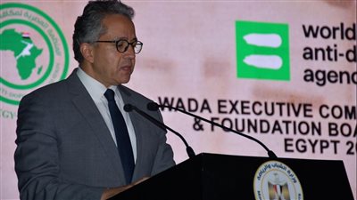 وزير السياحة يناقش ملف الحملات التسويقية المشتركة مع شركات الطيران