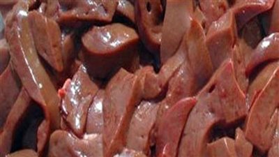 ضبط 1.5 كبدة مجمدة فاسدة ومجهولة المصدر داخل مخزن بالمرج