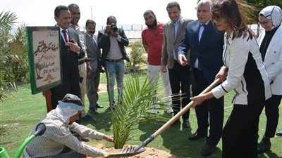 محافظ الوادي الجديد يستقبل وزيرة الهجرة ورئيس البنك الزراعي المصري | صور 