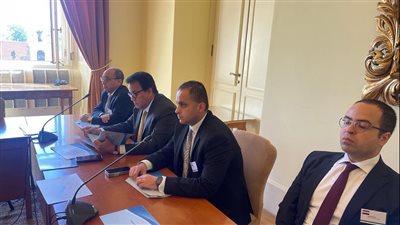 عبدالغفار يبحث التعاون مع صناع المستلزمات والأجهزة الطبية في التشيك