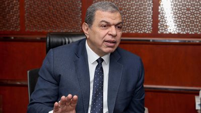 القوى العاملة: تعيين 3648 شابا منهم 78 