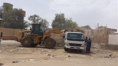 رفع 205 أطنان مخلفات في حملة نظافة بشوارع أسيوط 