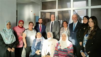  السفير الأسباني يشيد بحسن استقبال محافظ أسوان 