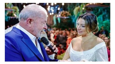 قبيل خوضه الانتخابات.. الرئيس البرازيلي السابق دا سيلفا عريسا فى الـ76