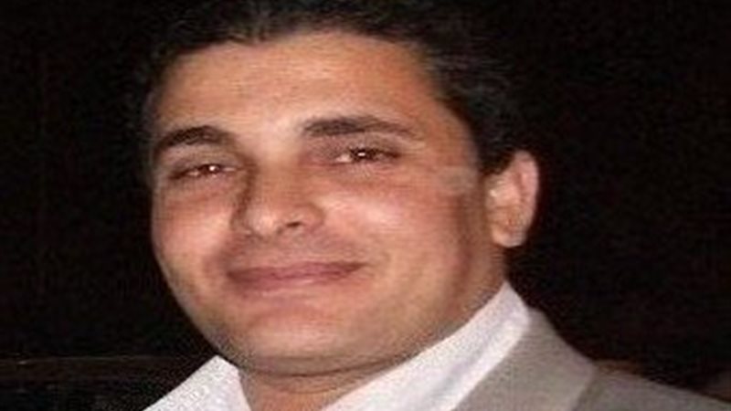 الكاتب الصحفي أحمد