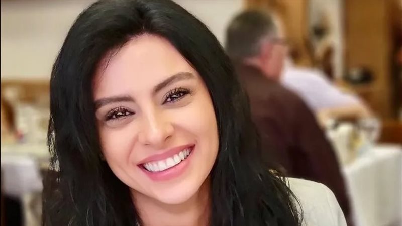 الفنانة اللبنانية