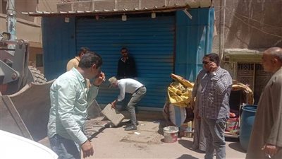 تحرير ٤٥ محضرا لمحال ومنشآت تجارية مخالفة بالعياط | صور