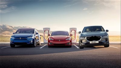 تسلا تفرض رسوما إضافية لشحن علامات أخرى من محطاتها