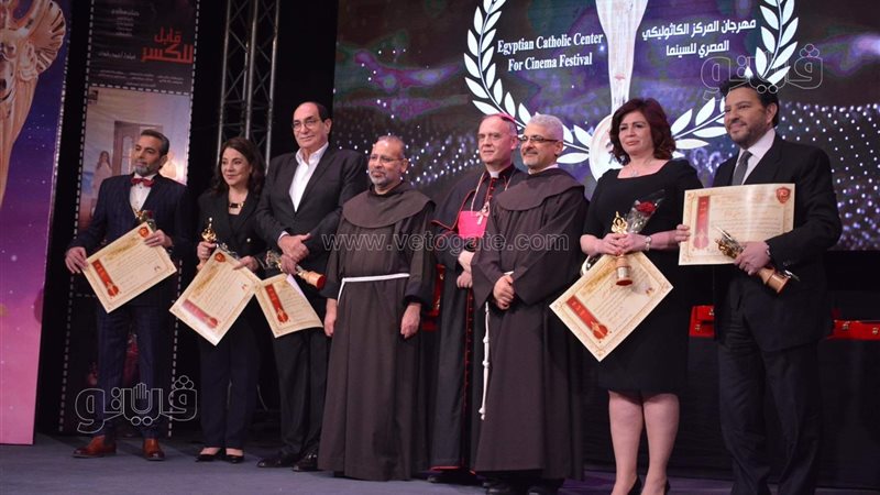 المكرمين في مهرجان