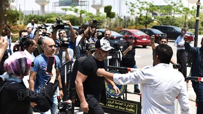 أحمد السقا يودع سمير صبري: الله يرحمه ويحسن إليه | فيديو 