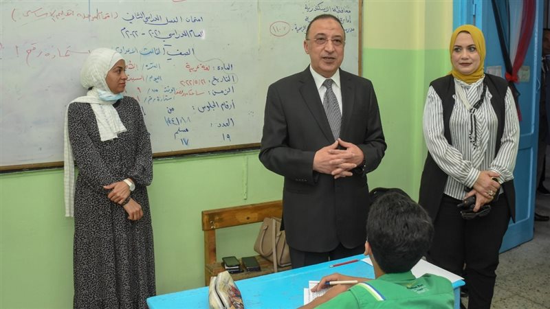 محافظ الإسكندرية
