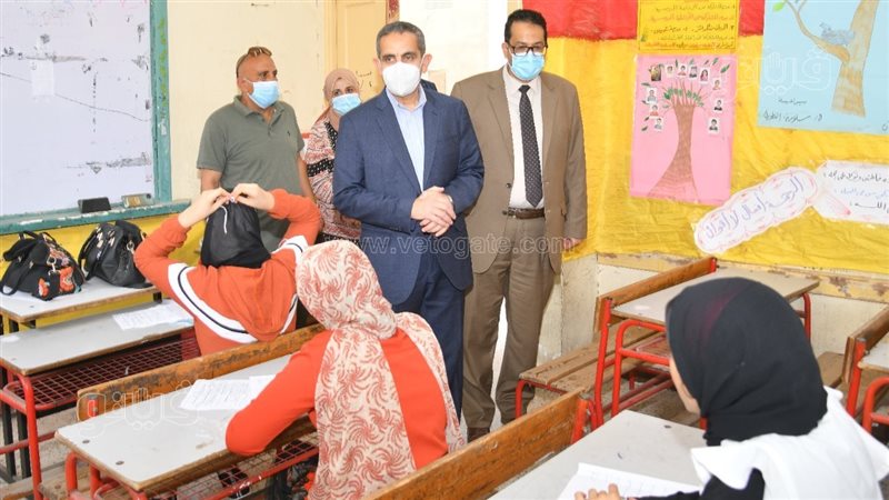 محافظ الغربية خلال