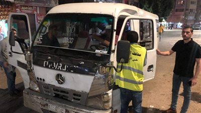 تحرير ١٦ غرامة لسيارات ميكروباص غير ملتزمة بتعريفة الركوب في الجيزة | صور