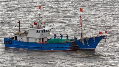 مبادرة بحرية دولية لتتبع الصيد غير المشروع من قبل الصين