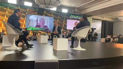 وزيرة البيئة تشارك فى جلسة الطريق إلى COP27 بمبادرة الاستثمار المستقبلي في لندن