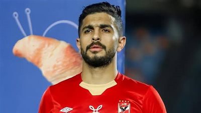 عودة أيمن أشرف تحل الأزمة الدفاعية بالأهلى أمام إيسترن كومباني