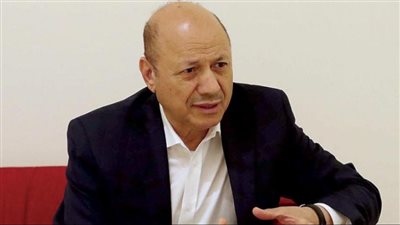 رشاد العليمي: اليمن يقف في كافة المحافل الدولية والإقليمية إلى جانب مصر وشعبها لضمان حقوقها المائية 