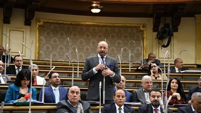 حسام المندوه يطالب باستمرار دعم قطاع النقل لاستكمال عمليات التطوير 