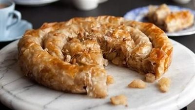 حلويات سهلة وسريعة.. طريقة عمل كيكة الجلاش