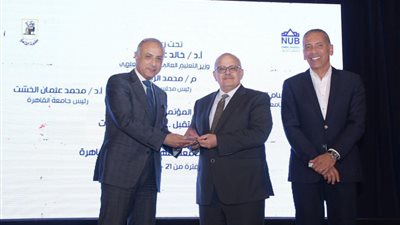 جامعتا القاهرة والنهضة ببني سويف يفتتحان مؤتمرا طلابي حول تغيرات المناخ