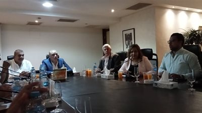 مستشار بوابة العمرة يكشف أسباب تسليم ساعات ذكية للمعتمرين