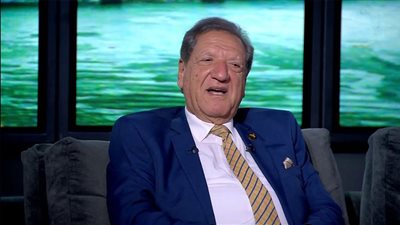 فخري الفقي يكشف سر اقتراض الحكومة من الخارج وعدم التوجه للبنوك المصرية