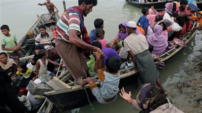 فقدان العشرات في انقلاب قارب يقل لاجئين روهينجا قبالة سواحل ميانمار 