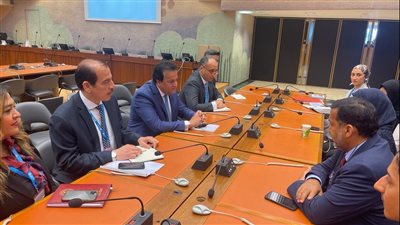 القائم بأعمال وزير الصحة يلتقي نظيرته القطرية لبحث التعاون المشترك