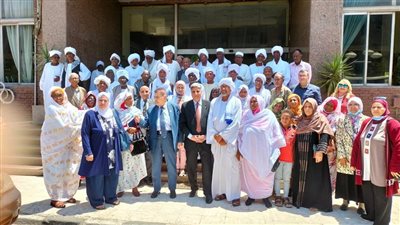 دورة تدريبية بالجامعة العمالية لوفود عمالية