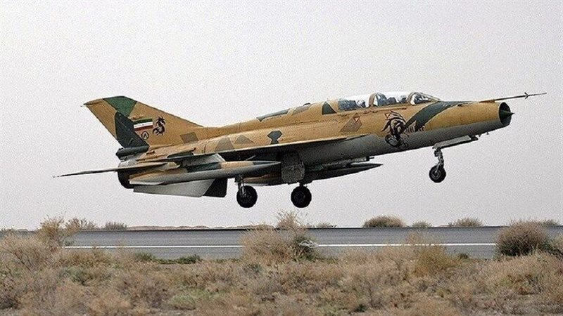 مقاتلة إيرانية