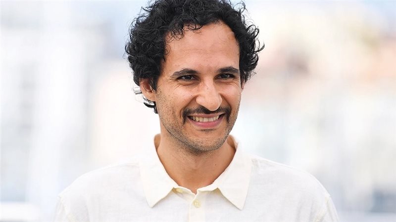 المخرج الإيراني علي