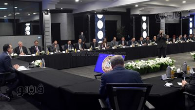 رئيس الوزراء: لا نكرر برنامج الخصخصة.. سعر السولار لم يزد ولو ربع جنيه طوال 3 سنوات.. ولم نقترب من سعر رغيف الخبز