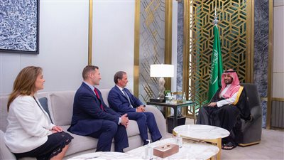 محمد بن سلمان يستقبل وفدًا من أعضاء الكونجرس الأمريكي