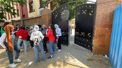 تباين آراء طلاب أولى ثانوي حول امتحان الأحياء | فيديو وصور