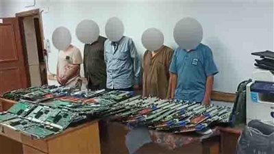 حبس عصابة سرقة كبائن الاتصال الأرضية بالقاهرة