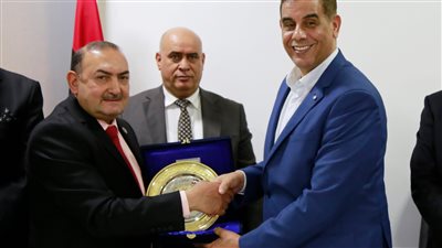 وفد العربية للتصنيع يبحث تعاون الهيئة مع الحكومة الليبية في مختلف المجالات