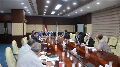 المجتمعات العمرانية تناقش تطبيق اللائحة التنفيذية لقانون تنظيم الإعلانات بالطرق العامة