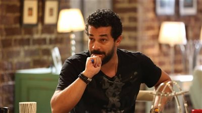 شريف سلامة: كان عندي 10 كلاب وكنت بولّدهم بنفسي | فيديو 