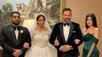  منى أش أش عن خلع أبنتها ماهيتاب الحجاب: كل واحد وله ظروفه