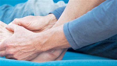 أعراض التهاب الأعصاب الطرفية.. وطرق العلاج