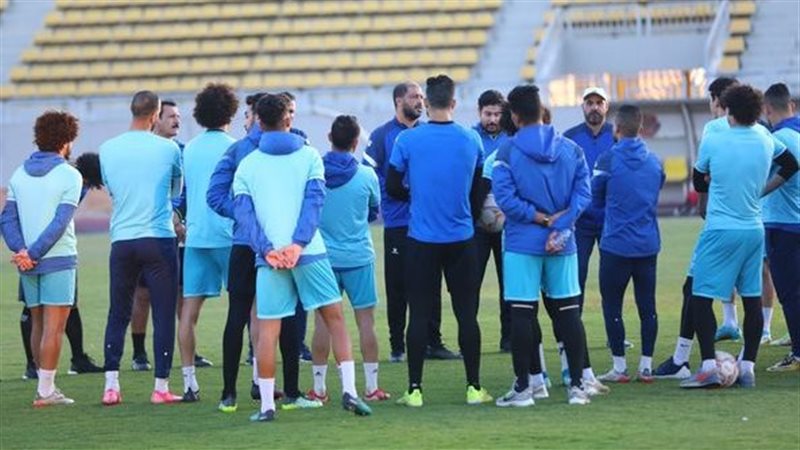لاعبو المصري