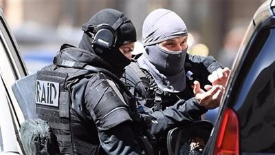 القضاء الفرنسي يصدر أحكاما على المتهمين في 