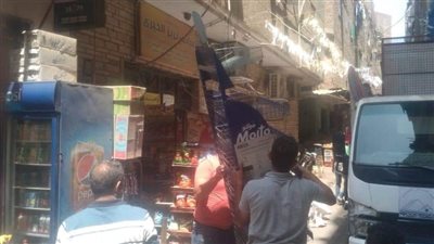  ضبط عربات كارو تلقي المخلفات بالطريق في الجيزة | صور