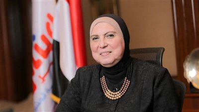 وزيرة التجارة والصناعة تجرى سلسلة لقاءات مكثفة مع وسائل الإعلام الإماراتية والعربية