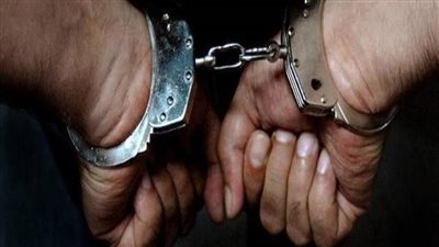 ضبط جامعي بتهمة تسريب أسئلة امتحانات المرحلتين الإعدادية والثانوية