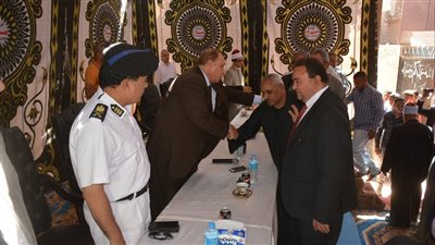 سكرتيرعام محافظة سوهاج يشهد مراسم صلح عائلتي آل أبو الدقون وآل مقلد بإدفا